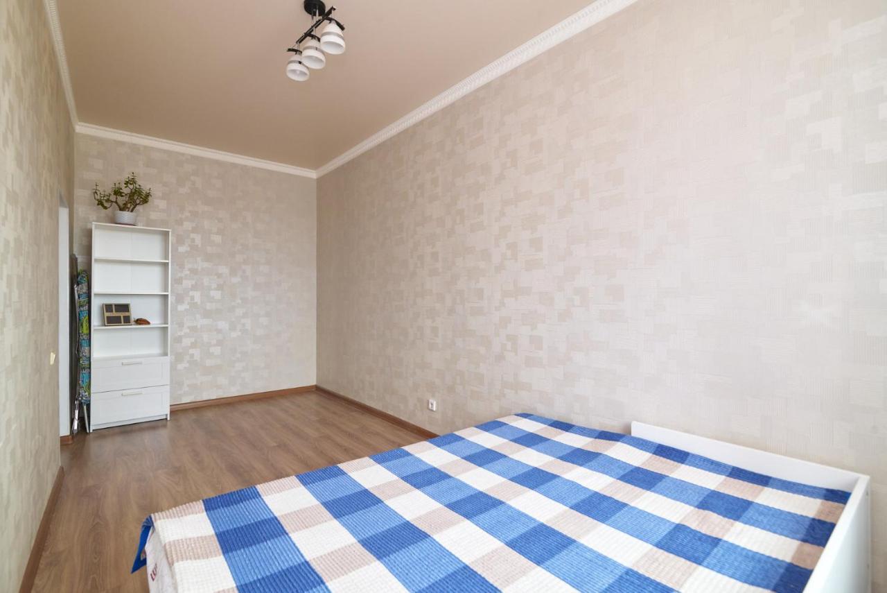 Квартира В Самом Центре Столицы Казахстана Apartment Nur-Sultan  Exterior photo